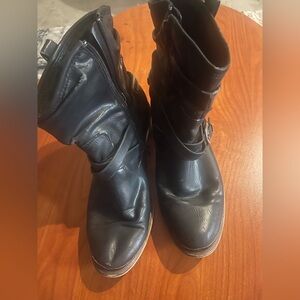 Black Leather Women's Boots